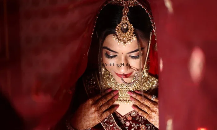 Komal Bhatnagar Nails  Makeup Studio